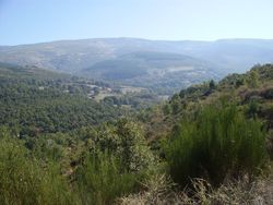 Ruta de Candelario al pantano de Navamuño por Puentenueva