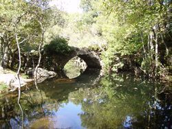 Ruta de Candelario al pantano de Navamuño por Puentenueva